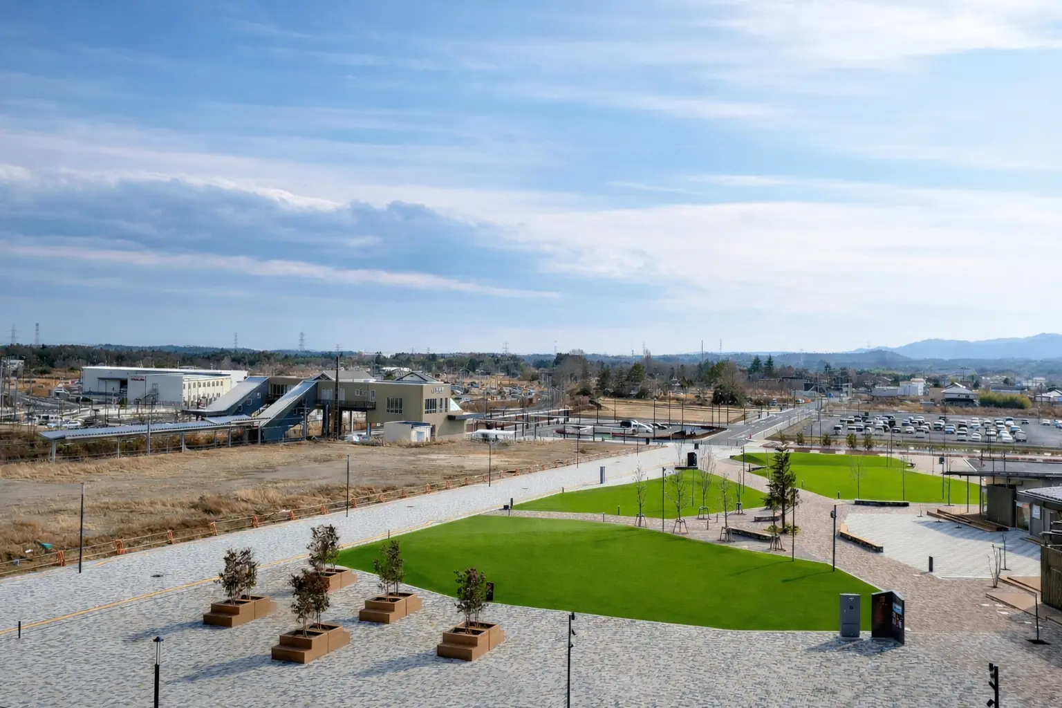 CREVA屋上から見た大熊町の街並み。広がる余白の中に、これからの暮らしが描かれていく